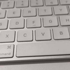 Wireless Silver Keyboard